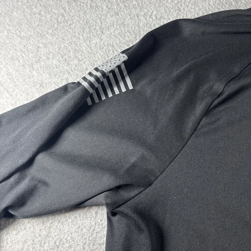 Under Armor Tactical Black Quarter Zip Men's Sz L USA Running Performance Preppy